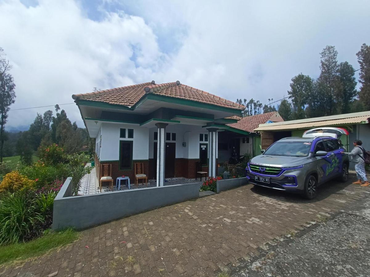Elen Homestay By Abm Bromo Exterior photo